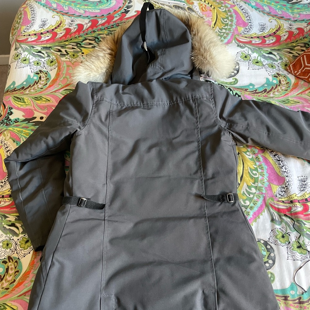 Canada Goose Women's Gray with Faux Fur Hood